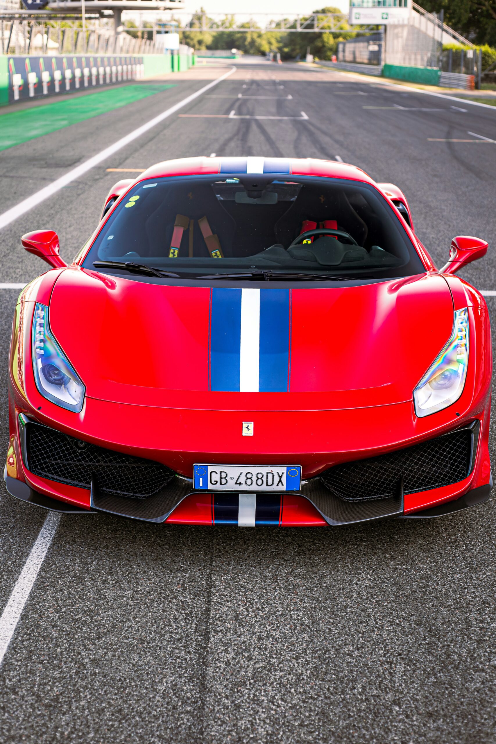 adrian-balasoiu-k4IrKtZ89FE-unsplash ferari